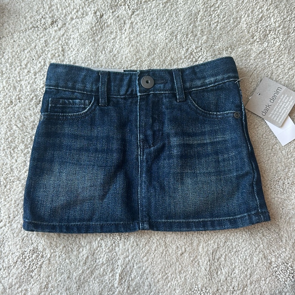 GAP toddler denim skirt. 18-24 mos  NWT